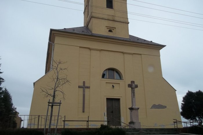 dediny kostol datovania