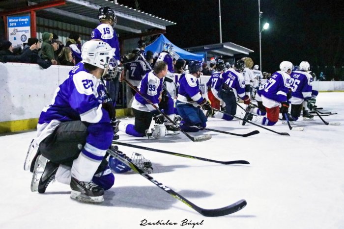 Ilustračný obrázok k článku V Šali odohrá zápas tím z KHL: Organizátor vybuduje tribúny pre 5-tisíc ľudí!